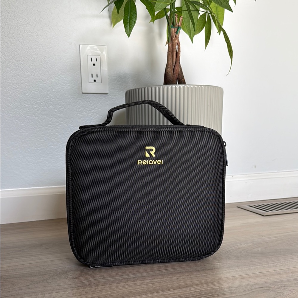 Relavel Black Travel Case